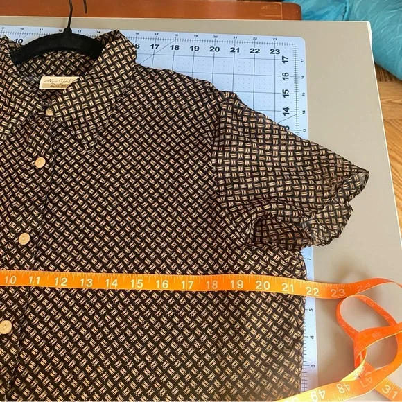 New York City Design Company Chic Black and Tan Button-Up Blouse 100% Silk XL - Picture 7 of 11